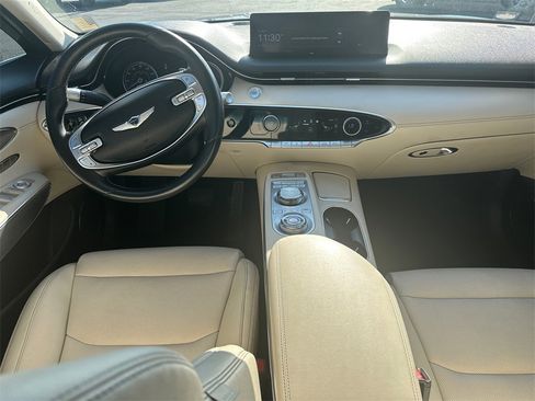 Used 2022 Genesis GV70 2.5T w/ Select Package image 23