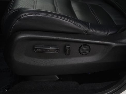 Used 2017 Honda CR-V EX-L image 22