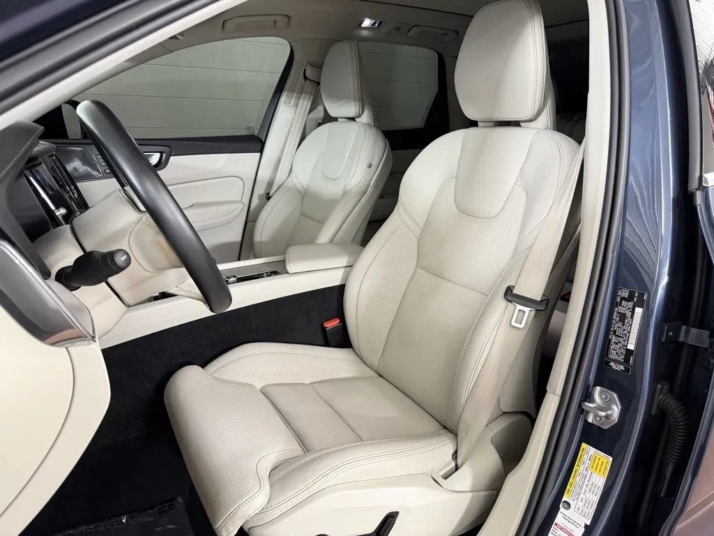 Used 2021 Volvo XC60 T6 Inscription w/ Advanced Package AWD/4WD image 13