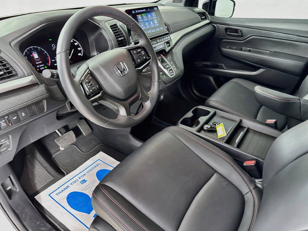 Used 2026 Honda Odyssey Sport-L image 11
