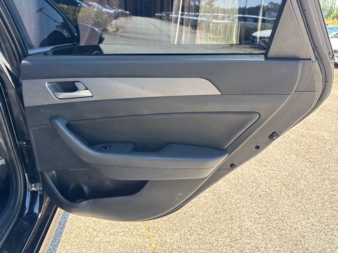 Used 2018 Hyundai Sonata SEL FWD image 16