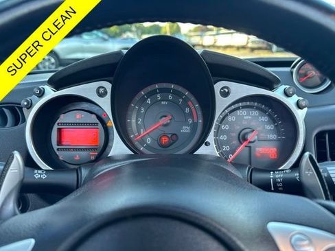 Used 2014 Nissan 370Z Touring RWD image 11