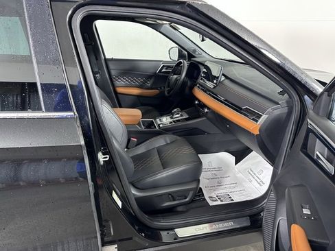 Used 2023 Mitsubishi Outlander SEL 40th Anniversary image 11