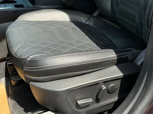 Used 2023 Ford Escape Platinum w/ Premium Technology Package image 24