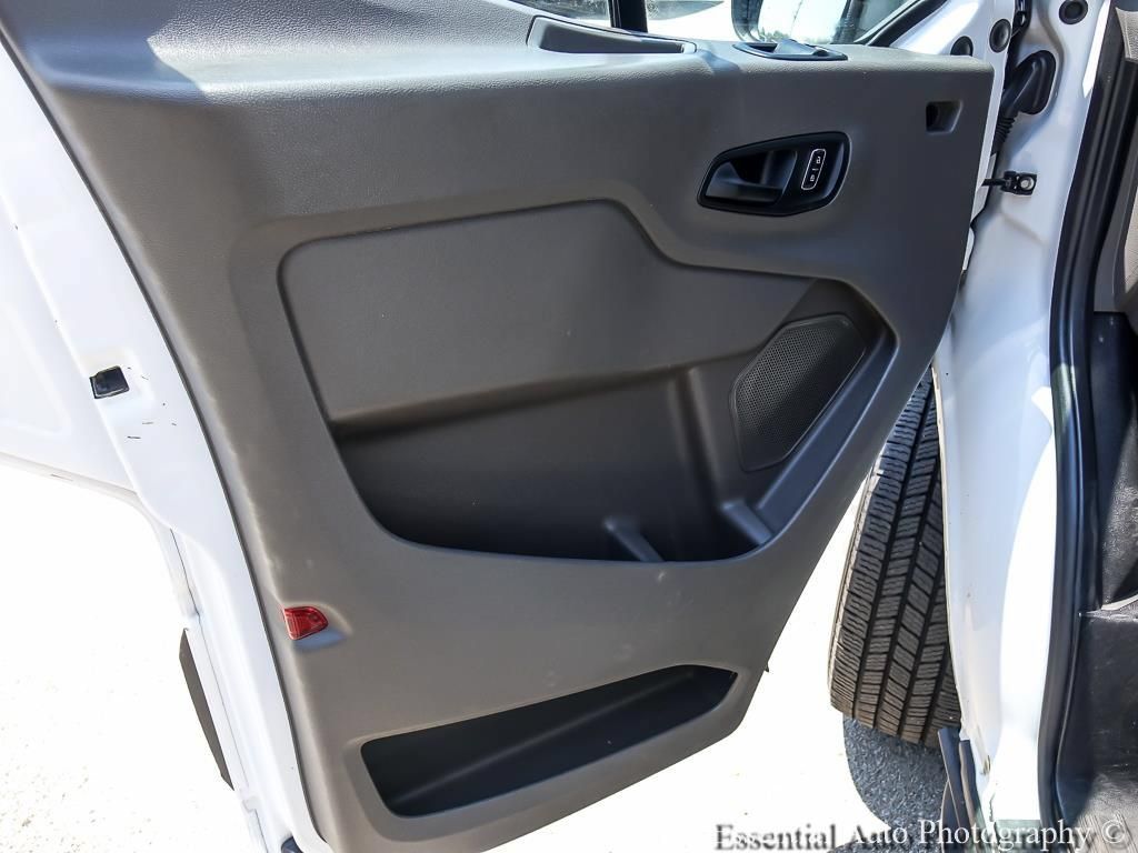 Used 2023 Ford Transit 250 Medium Roof AWD image 17