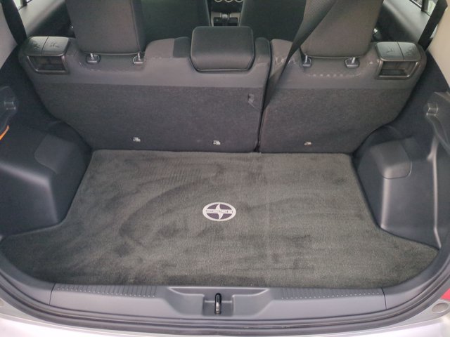 Used 2011 Scion xD FWD image 6