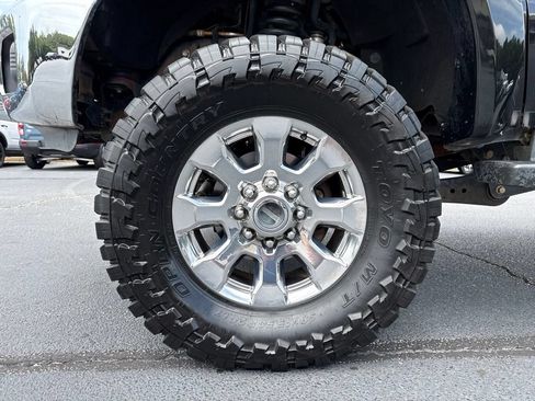 Used 2014 Ford F250 Lariat w/ Chrome Package AWD/4WD image 37