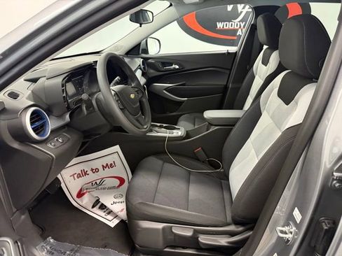 New 2026 Chevrolet Trax LS w/ LS Convenience Package image 9