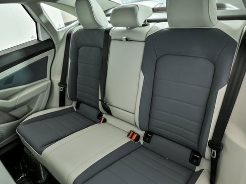 New 2026 Volkswagen Jetta SE image 9