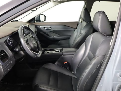 Used 2021 Nissan Rogue SL AWD/4WD image 14