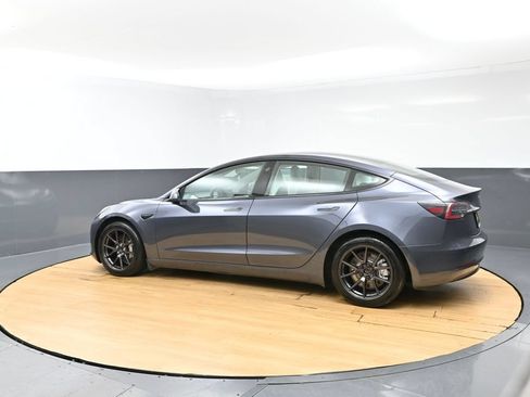 Used 2021 Tesla Model 3 Standard Range Plus RWD image 46