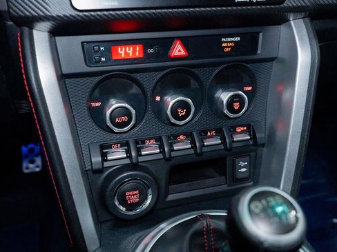 Used 2016 Subaru BRZ Limited w/ Popular Package #3 image 32