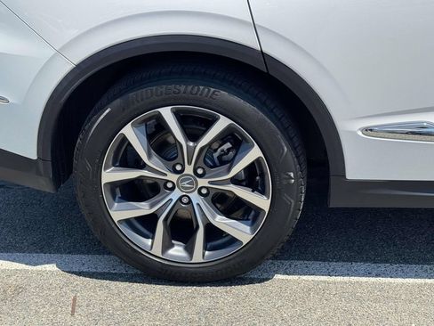 Used 2023 Acura MDX SH-AWD w/ Technology Package image 9