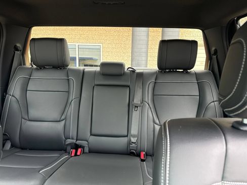 Used 2026 Toyota Tundra Limited w/ Power Package AWD/4WD image 9