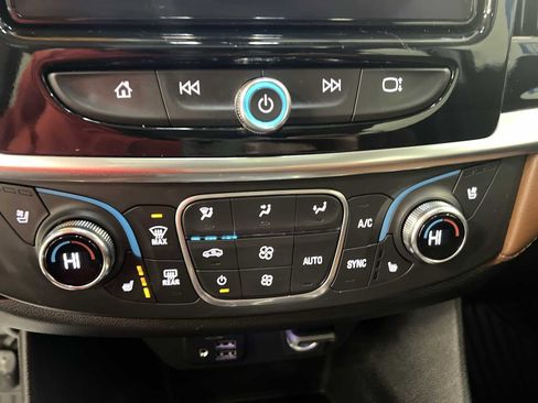 Used 2020 Chevrolet Traverse High Country image 28