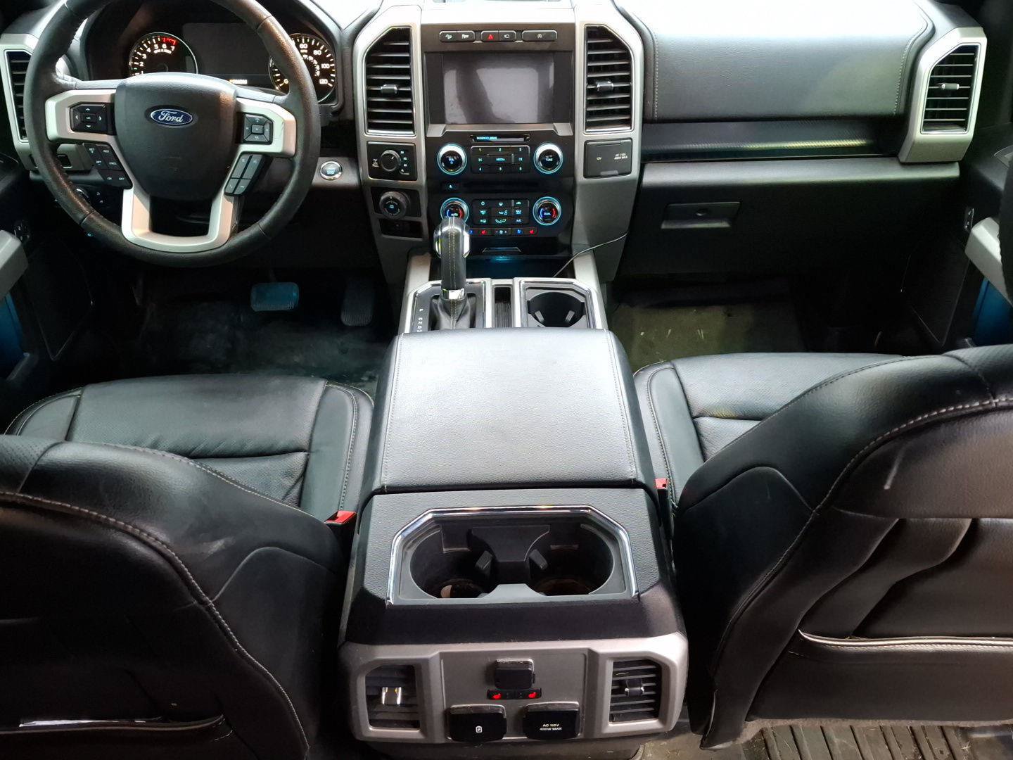 Used 2018 Ford F150 Lariat w/ Equipment Group 502A Luxury AWD/4WD image 16