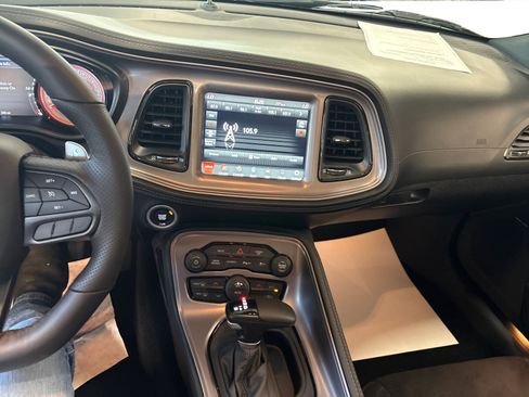 Used 2023 Dodge Challenger R/T Scat Pack w/ T/A Package image 15