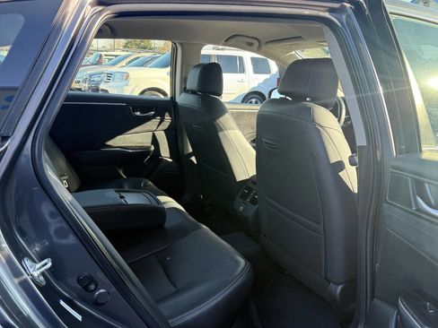 Used 2018 Honda Clarity Touring image 18