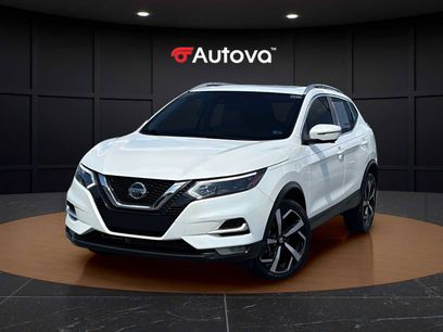 Used 2021 Nissan Rogue Sport SL w/ Premium Package