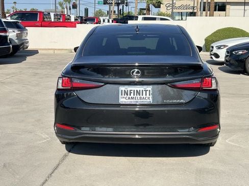 Used 2024 Lexus ES 300h F Sport w/ Accessory Package (Z1) FWD image 8