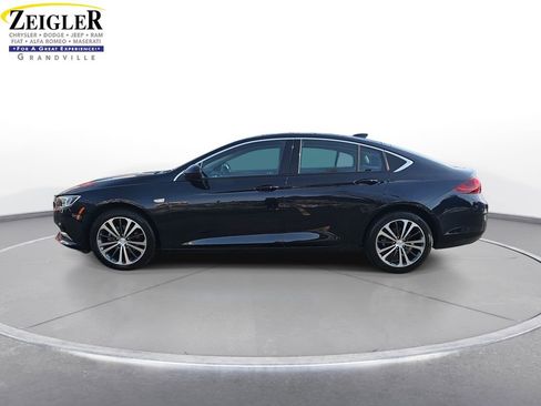 Used 2018 Buick Regal Preferred w/ Driver Confidence Package #1 image 8