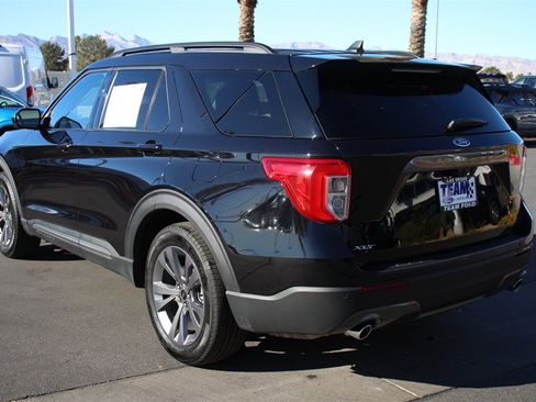 Certified 2024 Ford Explorer XLT w/ Equipment Group 202A image 5