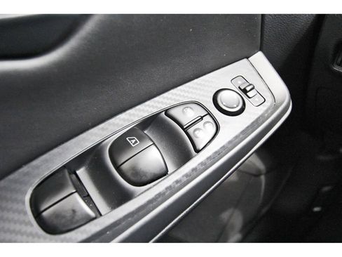Used 2025 Nissan Sentra S FWD image 15