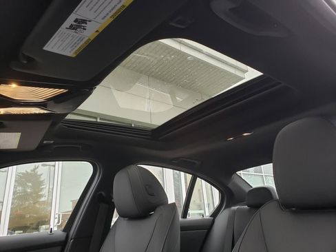 New 2026 BMW 330i xDrive 330i xDrive w/ Premium Package image 23