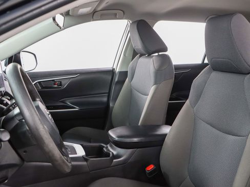 Used 2023 Toyota RAV4 LE AWD/4WD image 23