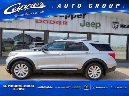 Used 2022 Ford Explorer Limited w/ Equipment Group 301A AWD/4WD image 1