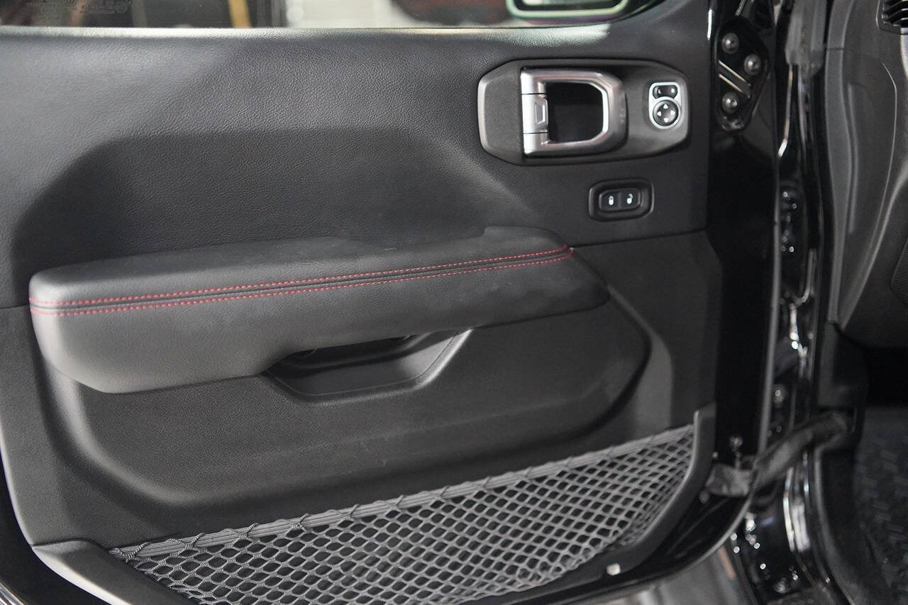 Used 2018 Jeep Wrangler Unlimited Rubicon AWD/4WD image 63