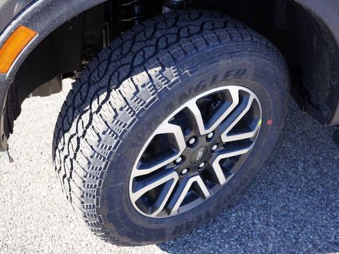 New 2025 Ford Ranger Lariat w/ Trailer Tow Package image 9