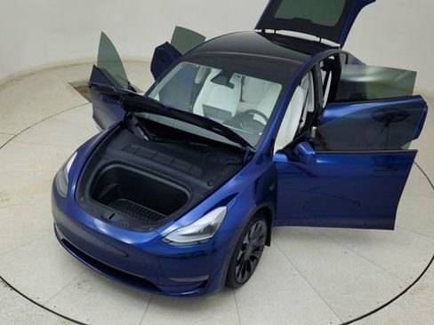 Used 2024 Tesla Model Y Performance AWD/4WD image 86