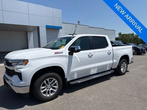 Used 2025 Chevrolet Silverado 1500 LT w/ Z71 Off-Road Package AWD/4WD image 1