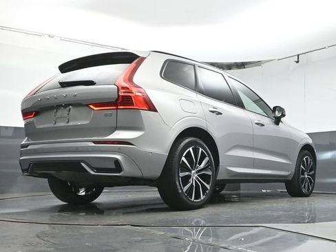 Used 2023 Volvo XC60 B5 Plus w/ Climate Package image 38