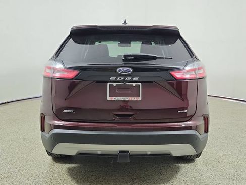 Used 2022 Ford Edge SEL w/ Convenience Package AWD/4WD image 6