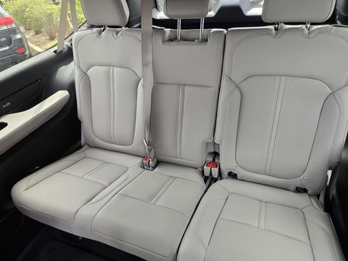 New 2026 Jeep Grand Wagoneer L Limited AWD/4WD image 14