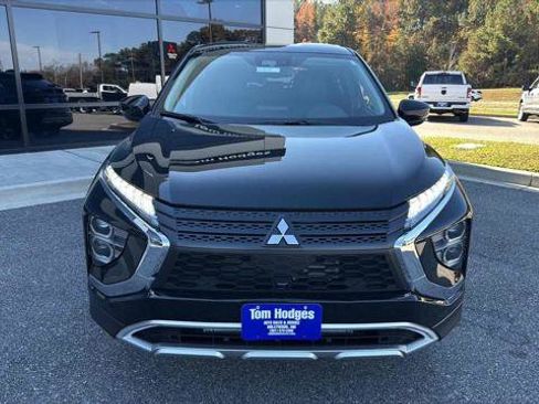 New 2026 Mitsubishi Eclipse Cross SE image 2
