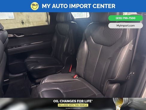 Used 2024 Hyundai Palisade Calligraphy image 25
