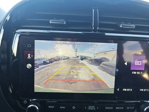 Certified 2023 Kia Soul EX image 13