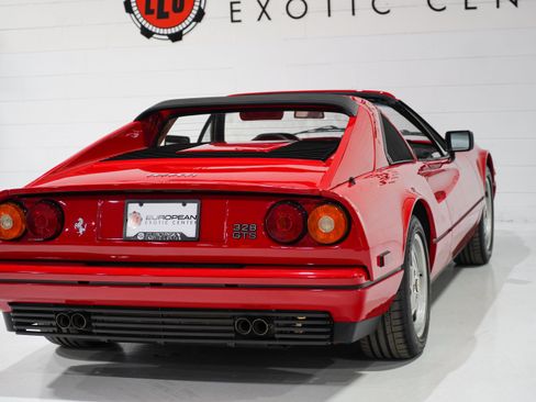 Used 1989 Ferrari 328 GTS RWD image 39