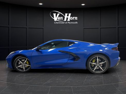 Used 2020 Chevrolet Corvette Stingray Preferred Cpe w/ 2LT Preferred Equipment Group RWD image 7