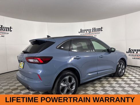 Used 2024 Ford Escape ST-Line w/ Tech Pack #1 AWD/4WD image 5