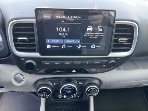 New 2026 Hyundai Venue SEL FWD image 24