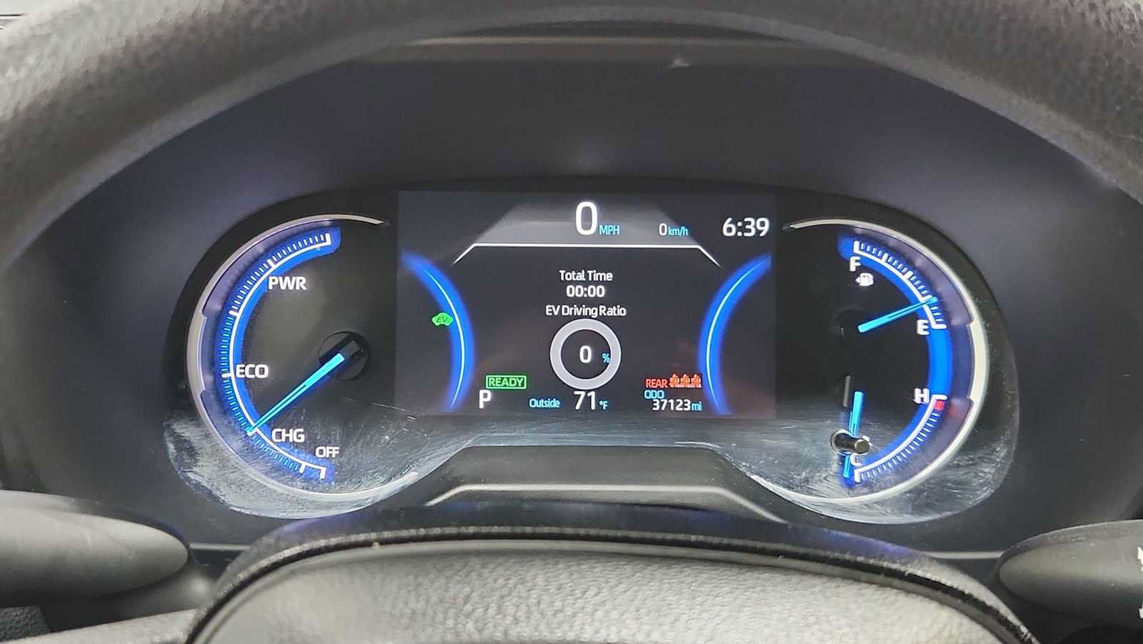 Certified 2024 Toyota RAV4 LE AWD/4WD image 17