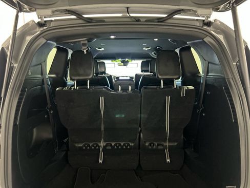Used 2025 Chrysler Pacifica Select FWD image 30