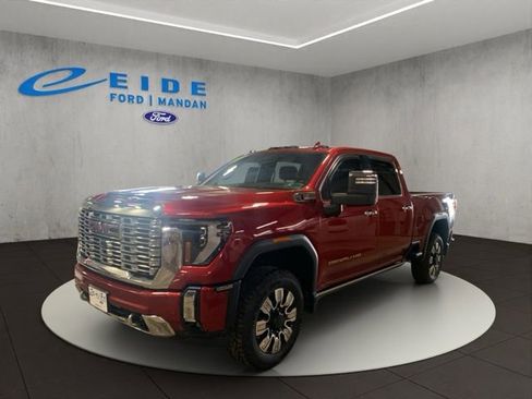 Used 2024 GMC Sierra 2500 Denali w/ Technology Package AWD/4WD image 5