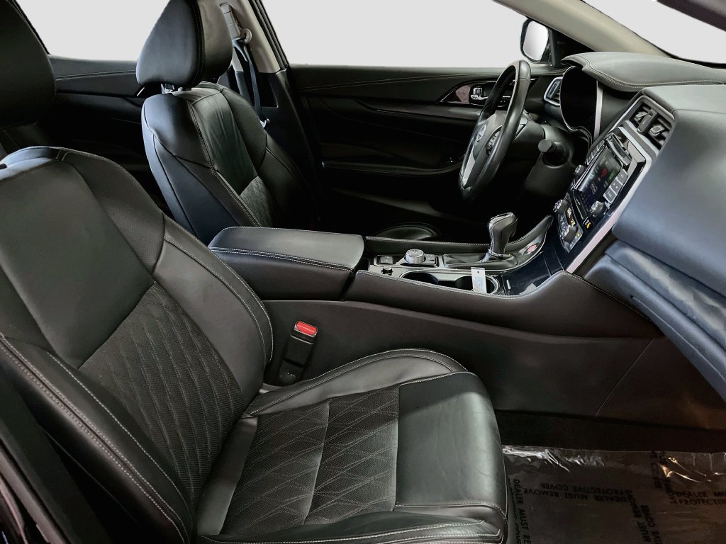 Used 2023 Nissan Maxima Platinum w/ Sport Mat Group FWD image 30
