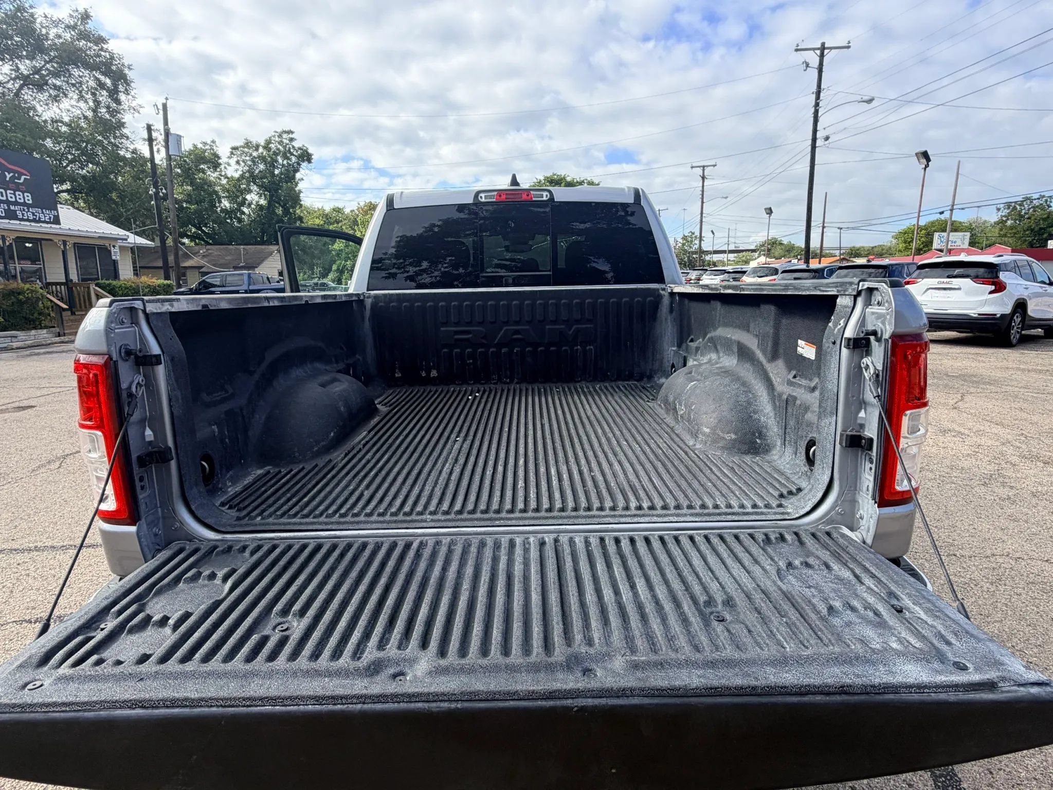 Used 2022 RAM 1500 Big Horn AWD/4WD image 10