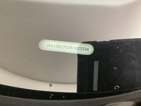 Used 2025 Audi Q3 2.0T Premium image 15